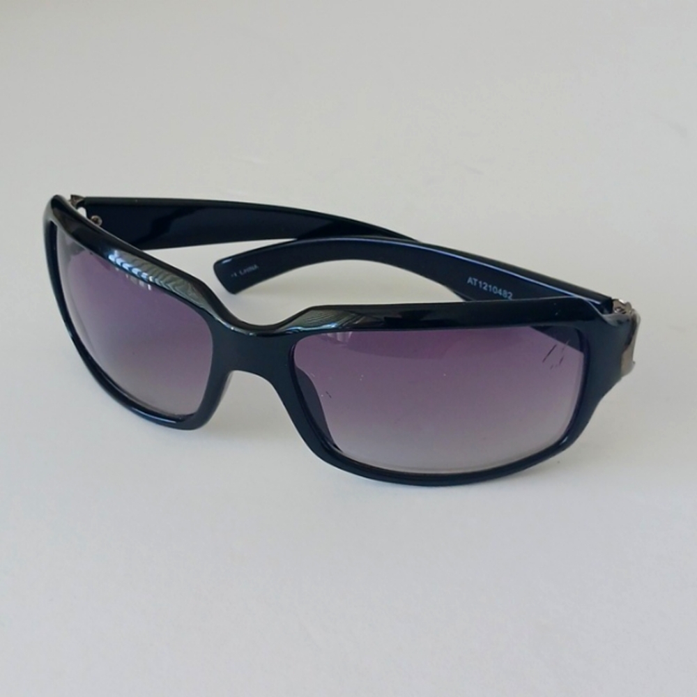 VTG Black Sunglasses W Barely Visible Scratches